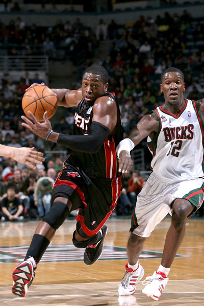 比的团队精 比的团队精