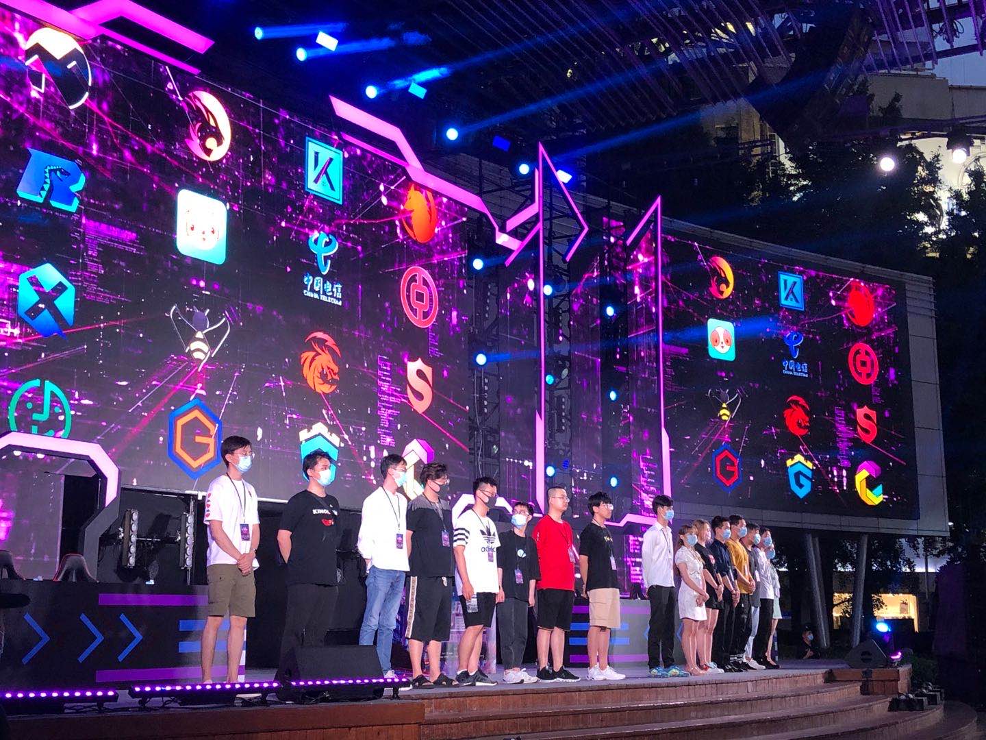 而不仅仅是 而不仅仅是